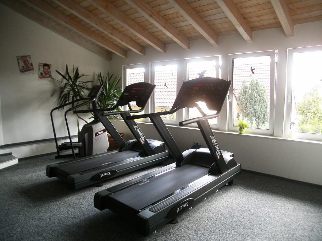 Pension Fitnessoase Eußenheim エクステリア 写真